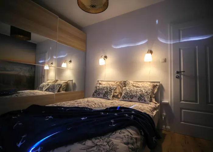 Sloneczny Apartment *